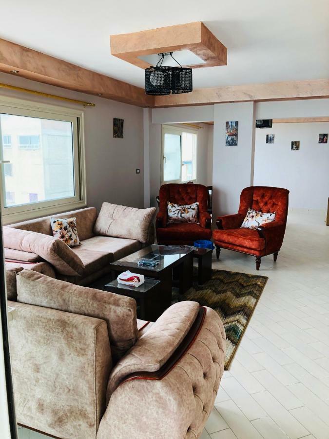 Toscanini Apartament اول صف مباشره 亚历山大港 外观 照片