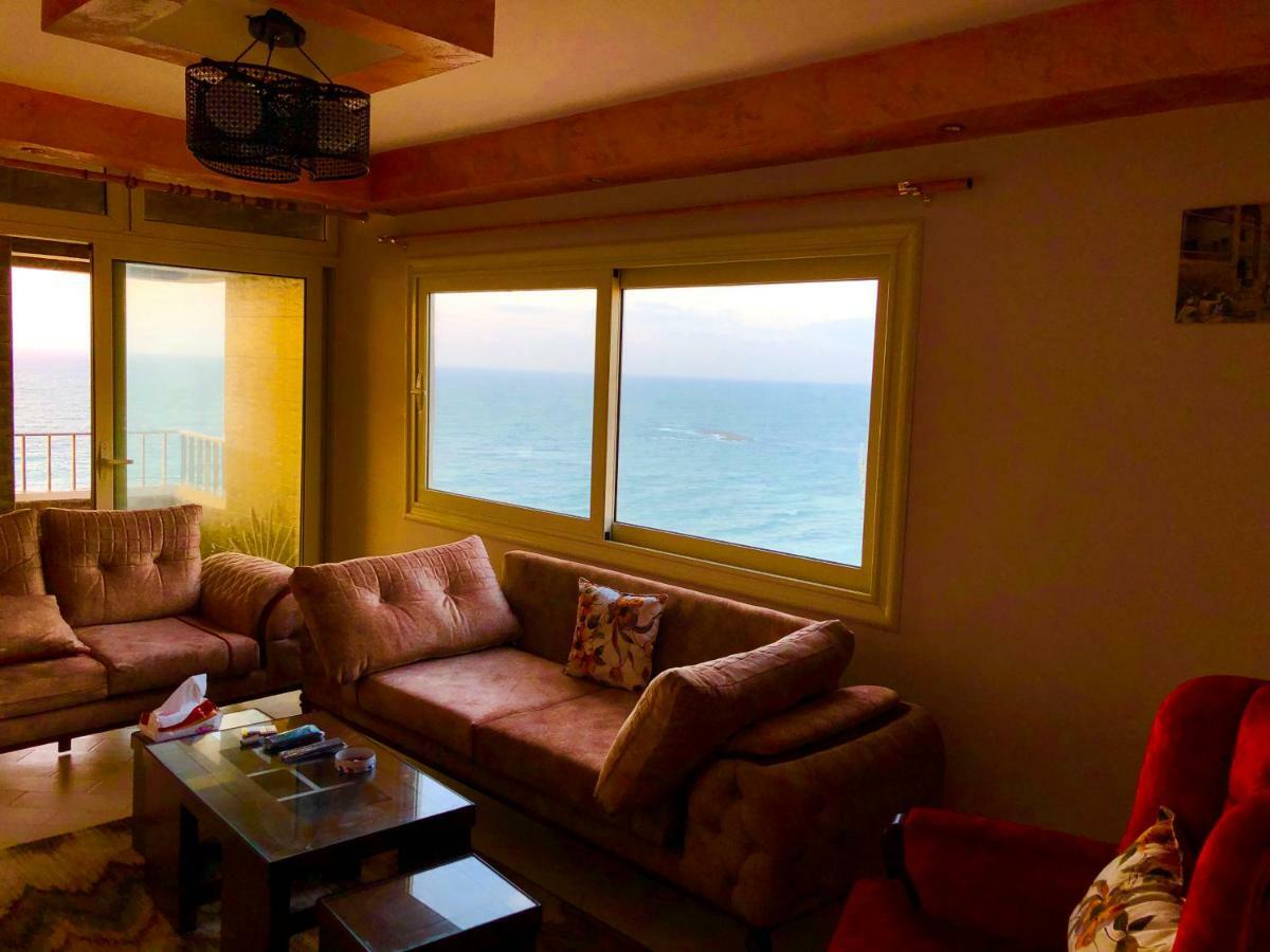 Toscanini Apartament اول صف مباشره 亚历山大港 外观 照片